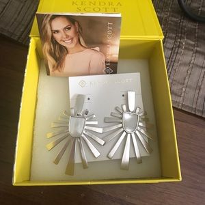 *NEW* Kendra Scott